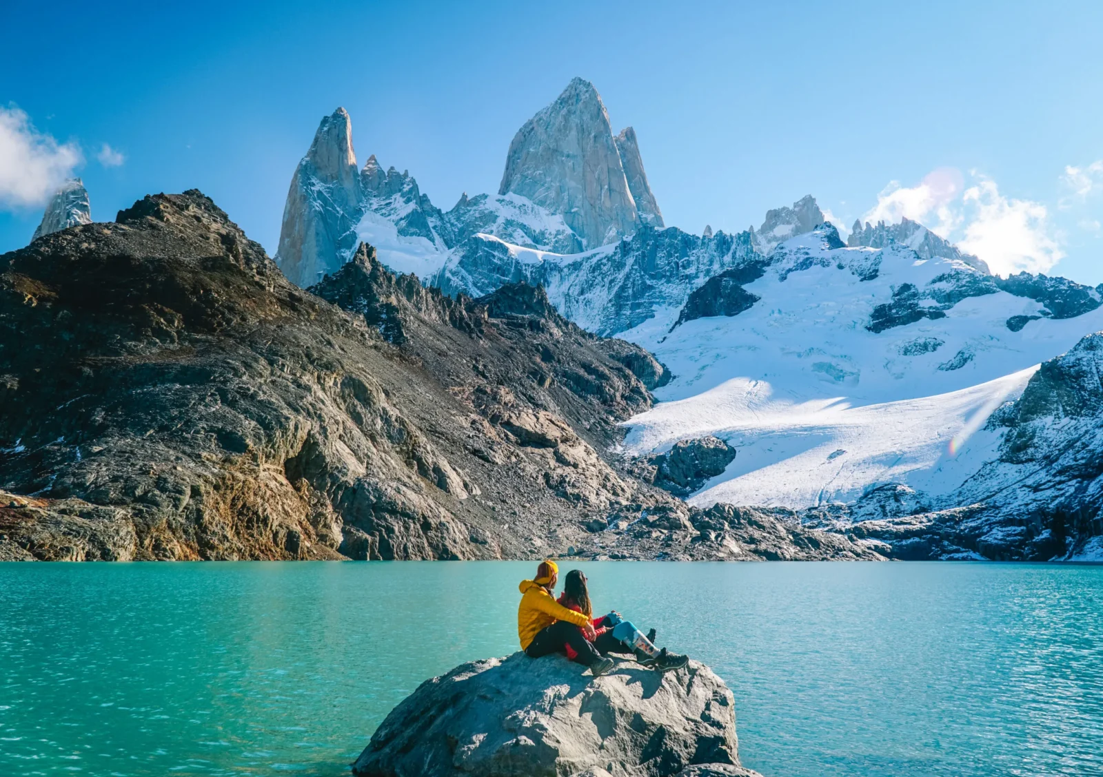 Patagonia best tours by Glaminess Travel, couple at Fitz Roy Mountain in El Chalten