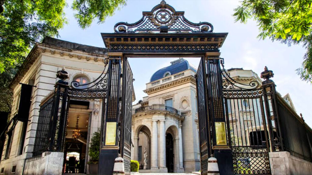 Museum of Decorative Art in Buenos Aires with Glaminess Luxury Travel
